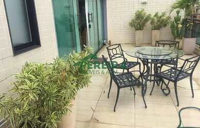 Imagem: O apartamento na cobertura possui 4 Dormitórios, 5 Banheiros