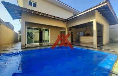 Imagem: A casa em condomínio possui 3 Dormitórios, 4 Banheiros, 4