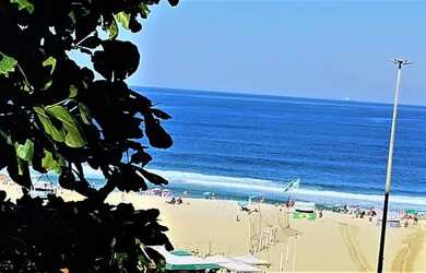 Imagem: O apartamento possui 3 Dormitórios, 2 Banheiros, 100m² de