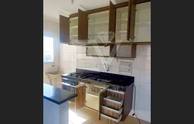 Imagem: O apartamento possui 2 Dormitórios, 1 Banheiro, 1 Vaga na garagem