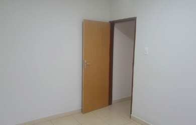 Imagem: A casa possui 2 Dormitórios, 1 Banheiro e está localizado