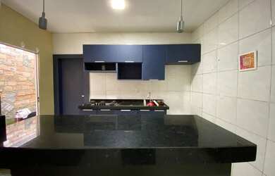 Imagem: A casa possui 1 Dormitório, 1 Banheiro, 40m² de Área e está