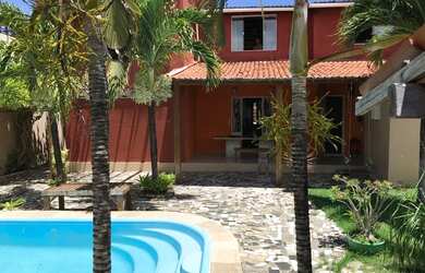 Imagem: A casa possui 3 Dormitórios, 1 Vaga na garagem e está localizado