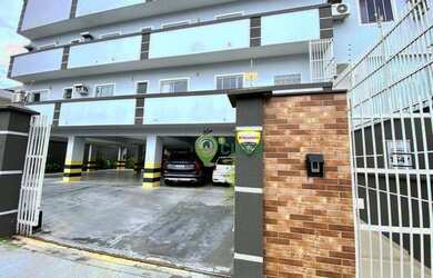 Imagem: O apartamento possui 1 Dormitório, 1 Banheiro, 1 Vaga na garagem