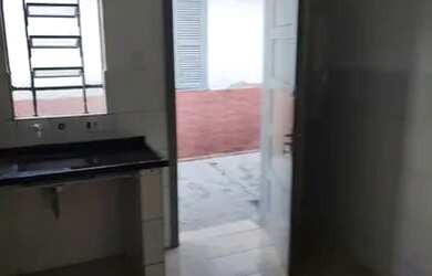 Imagem: A casa possui 1 Dormitório, 1 Banheiro, 40m² de Área e está