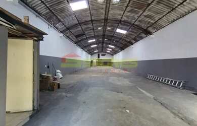 Imagem: O depósito possui 500m² de Área e está localizado em Vila