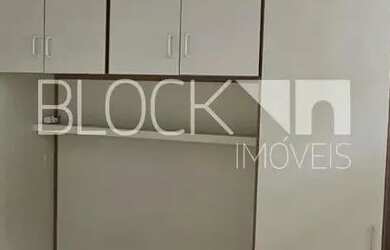 Imagem 3: Recreio dos Bandeirantes Apartamento 2 quartos, sendo 1 suite