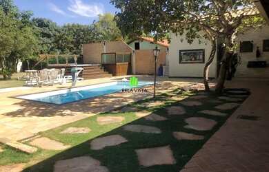 Imagem: A casa em condomínio possui 3 Dormitórios, 2 Banheiros, 2