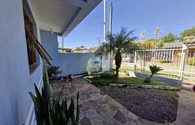 Imagem 4: Casa à venda com 3 quartos em Camobi Santa Maria - RS