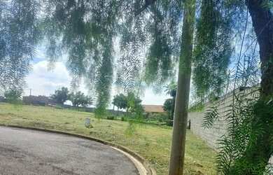 Imagem: O terreno possui 454m² de Área e está localizado em Rio