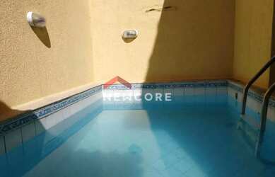 Imagem: A casa possui 5 Dormitórios, 3 Banheiros, 2 Vagas na garagem