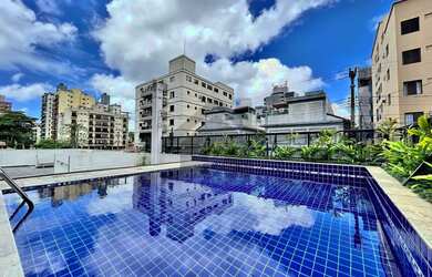 Imagem: O apartamento possui 2 Dormitórios, 2 Banheiros, 1 Vaga na