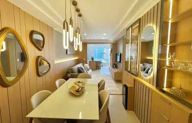 Imagem: O apartamento possui 2 Dormitórios, 2 Banheiros, 1 Vaga na