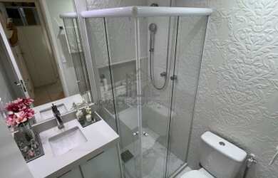 Imagem: O apartamento possui 2 Dormitórios, 3 Banheiros, 1 Vaga na