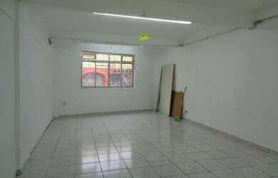 Imagem: O depósito possui 45m² de Área e está localizado em Centro