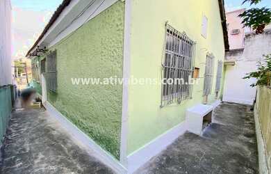 Imagem: A casa possui 3 Dormitórios, 1 Banheiro, 70m² de Área e