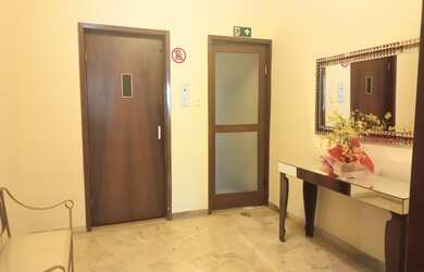 Imagem: O apartamento possui 4 Dormitórios, 1 Banheiro, 2 Vagas na