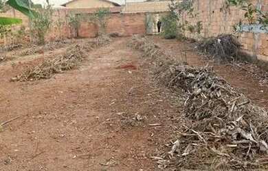 Imagem: O terreno possui 302m² de Área e está localizado em Jardim