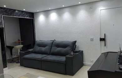 Imagem: O apartamento possui 2 Dormitórios, 1 Banheiro, 1 Vaga na garagem