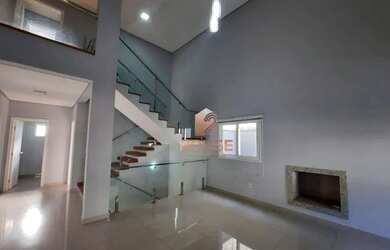 Imagem: A casa em condomínio possui 3 Dormitórios, 5 Banheiros, 2