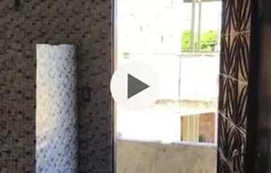 Imagem: A casa possui 1 Dormitório, 1 Banheiro, 1 Vaga na garagem e