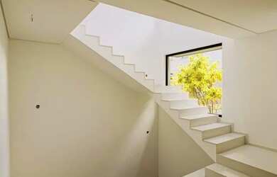 Imagem 9: Casa em São Paulo. Piscina, Varanda, 455m² de Áreae4 Vagas na garagem