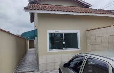 Imagem 2: Casa com 03 dormitórios e 01 suíte disponível para venda na cidade...