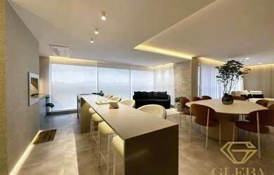 Imagem: O apartamento possui 3 Dormitórios, 3 Banheiros, 4 Vagas na