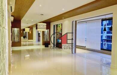 Imagem: O apartamento possui 3 Dormitórios, 5 Banheiros, 3 Vagas na