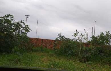 Imagem: O terreno possui 136m² de Área e está localizado em Tabuba