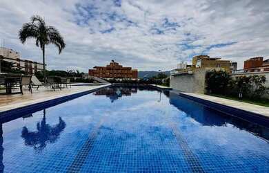 Imagem: O apartamento possui 2 Dormitórios, 2 Banheiros, 2 Vagas na