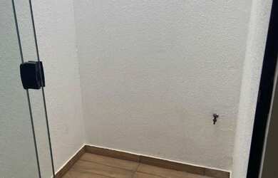 Imagem 10: Vendo casa de 2/4 sendo uma suíte no sim