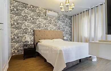 Imagem 16: Apartamento com varanda ampla em edifício de uma unidade por andar