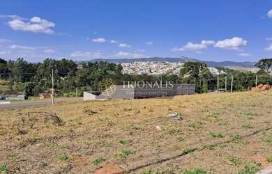 Imagem: O terreno possui 188m² de Área, Imóvel novo e está localizado