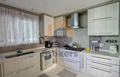 Imagem 6: Sobrado para aluguel possui 210 metros quadrados com 3 quartos em Jardim...