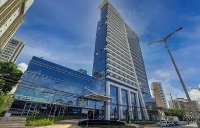 Imagem: O depósito possui 3 Vagas na garagem, 83m² de Área e está