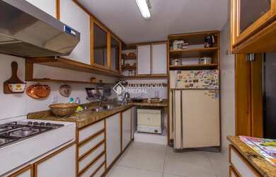 Imagem 7: Cobertura com 03 quartos e 03 vagas de garagens no bairro Petrópolis, Porto Alegre