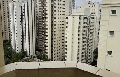 Imagem: O apartamento possui 1 Dormitório, 2 Banheiros, 1 Vaga na garagem