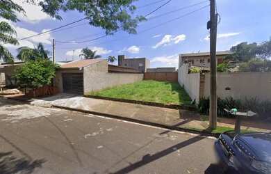 Imagem: O terreno possui 250m² de Área e está localizado em Jardim
