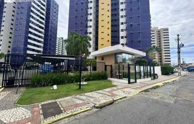 Imagem: O apartamento possui 3 Dormitórios, 1 Banheiro, 1 Vaga na garagem