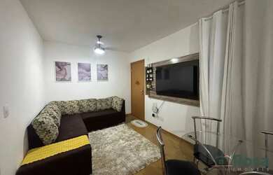 Imagem: O apartamento possui 2 Dormitórios, 1 Banheiro, 1 Vaga na garagem