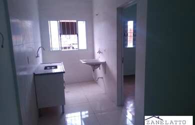 Imagem: A casa possui 1 Dormitório, 1 Banheiro, 36m² de Área e está