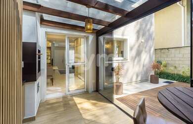 Imagem: A casa em condomínio possui 3 Dormitórios, 3 Banheiros, 2