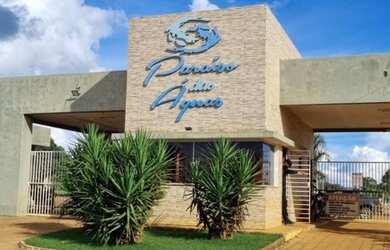 Imagem: O terreno possui 2.500m² de Área e está localizado em Alexânia