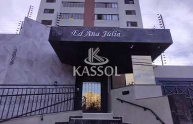 Imagem: O apartamento possui 1 Dormitório, 2 Banheiros, 3 Vagas na