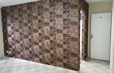 Imagem: O apartamento possui 3 Dormitórios, 1 Banheiro, 1 Vaga na garagem