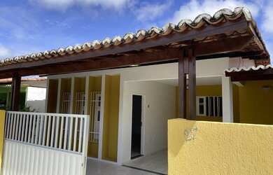 Imagem: A casa em condomínio possui 3 Dormitórios, 2 Banheiros, 2