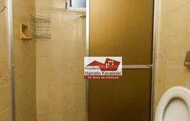 Imagem: O apartamento possui 1 Dormitório, 1 Banheiro, 1 Vaga na garagem