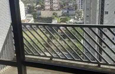 Imagem: O apartamento possui 3 Dormitórios, 1 Banheiro, 2 Vagas na