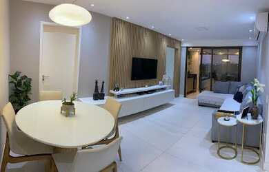 Imagem: O apartamento possui 3 Dormitórios, 3 Banheiros, 2 Vagas na